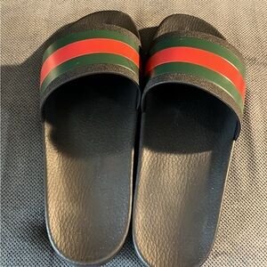Authentic Gucci sandals made in Italy.
